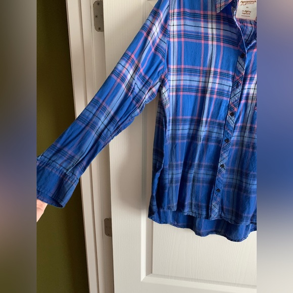 Arizona Co boyfriend fit long sleeved button size XXL -juniors - Picture 2 of 5